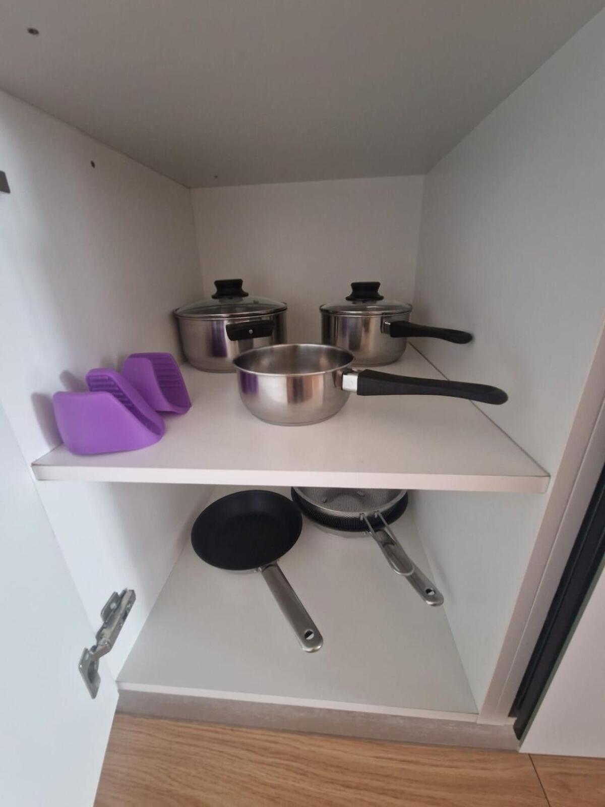 Moderno Apartamento Plz De La Merced Malaga Bagian luar foto