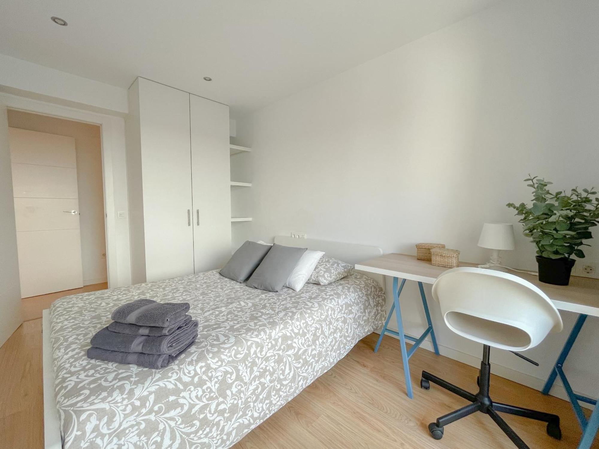 Moderno Apartamento Plz De La Merced Malaga Bagian luar foto