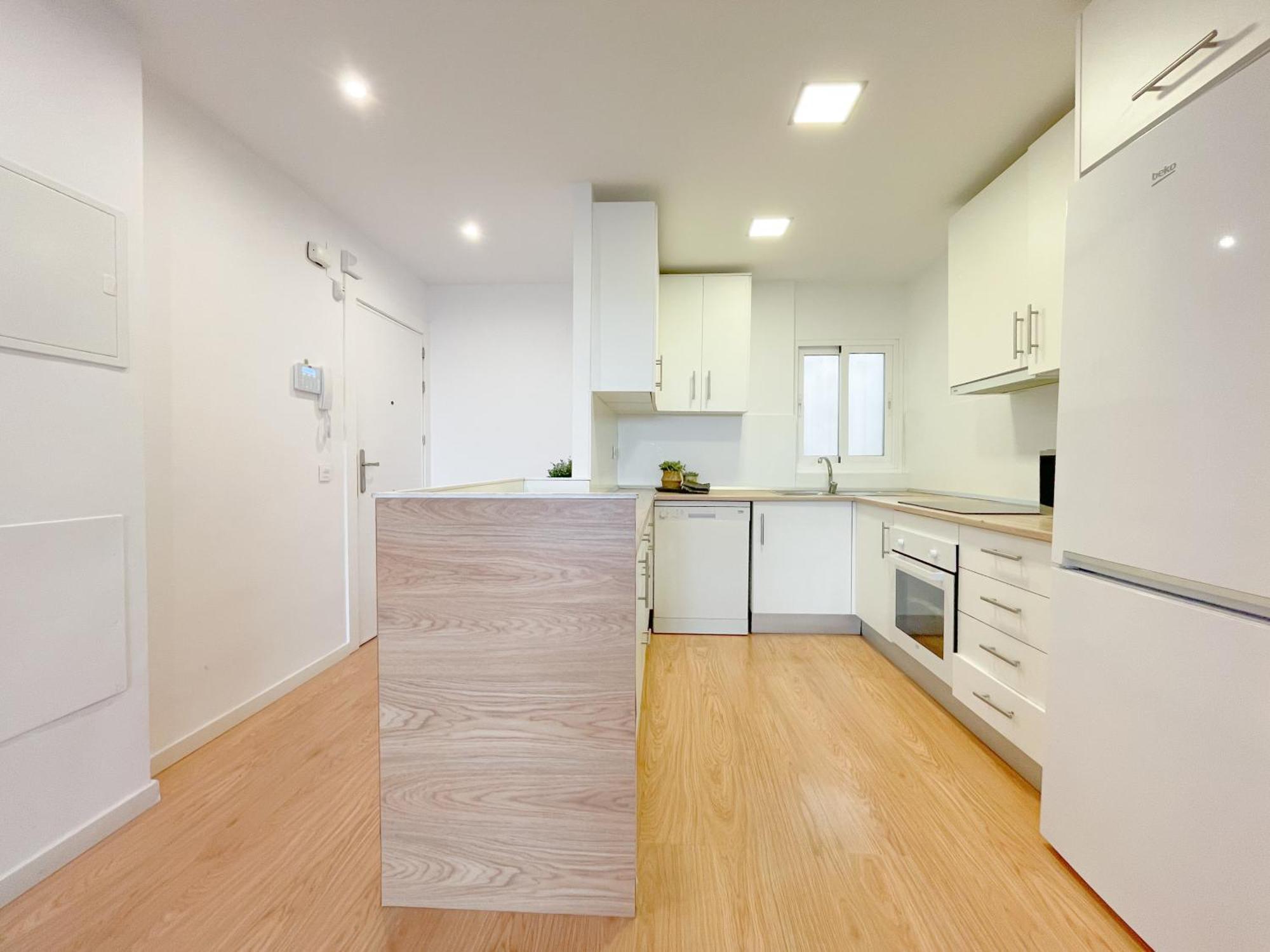Moderno Apartamento Plz De La Merced Malaga Bagian luar foto