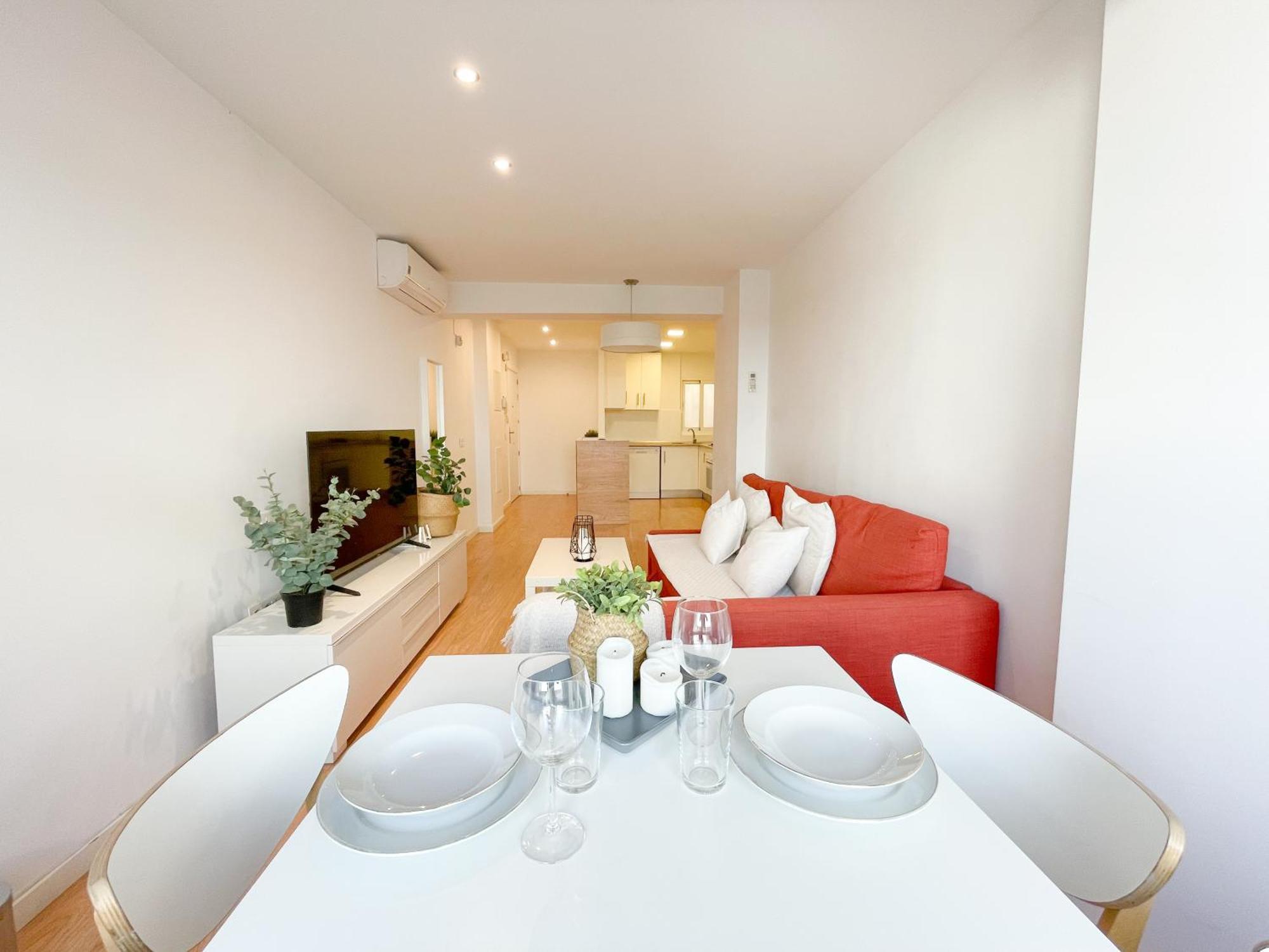 Moderno Apartamento Plz De La Merced Malaga Bagian luar foto